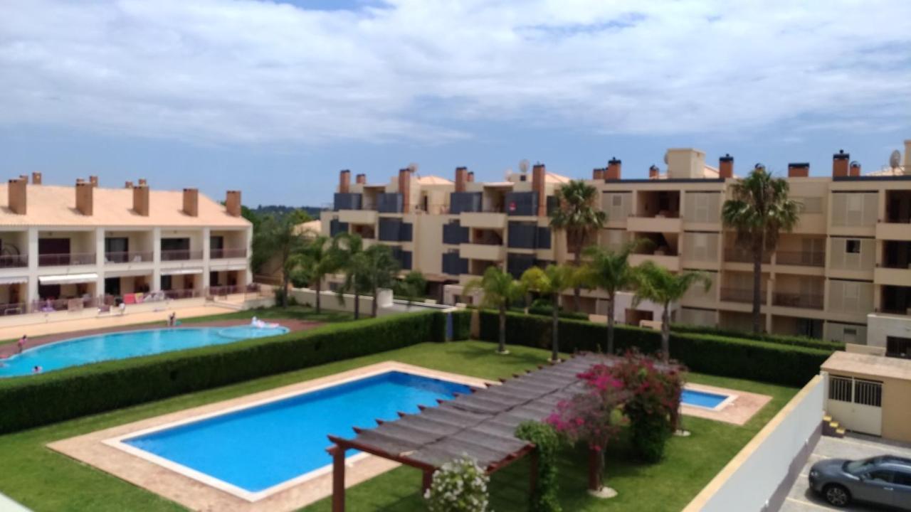 J&J Holmes T2 Next To Pinhal Velho, Terraces Of Pinhal, Vilamoura كوارتيرا المظهر الخارجي الصورة